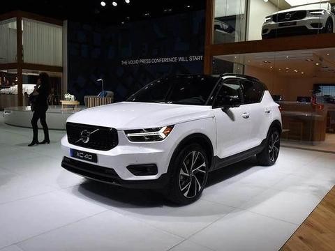 它是最便宜、最安全、最时尚的豪华SUV，领克01已经放弃挣扎