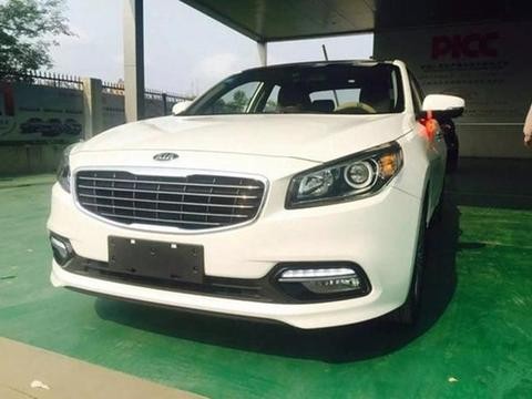 这中级车比迈腾好看, 1.6T配全景天窗,降6万仅10万,还买啥帕萨特