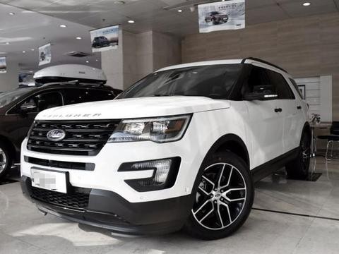 普拉多最强劲的对手，V6配四驱，怒降9万为何无人问律？