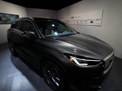 日系豪华SUV——奥迪Q5的实力对手, 颜值巅峰让奔驰GLC无地自容