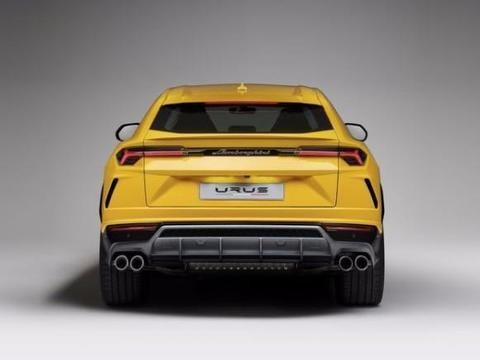 地表最快 SUV 诞生！兰博基尼 Urus 极速登场