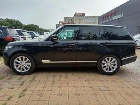 2017款路虎揽胜行政版3.0汽油版 天津港最新行情