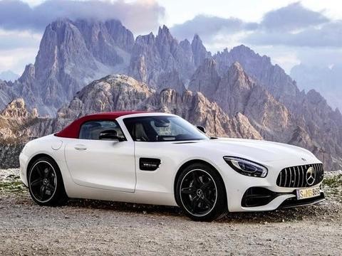 奔驰全新SUV，GLB卖30万起，要不等等它？