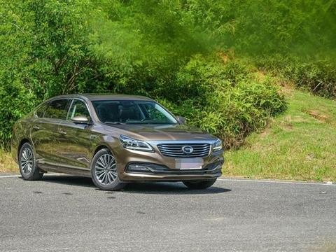 国产唯一能叫板奥迪A6L的车，车长5米带车载冰箱，仅卖14万！