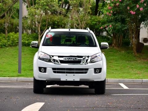 错过要等明年，D-MAX这波优惠杀伤力太大，纳瓦拉也要认输！