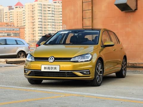 人肉实测，以操控见长的大众高尔夫，空间够用吗？