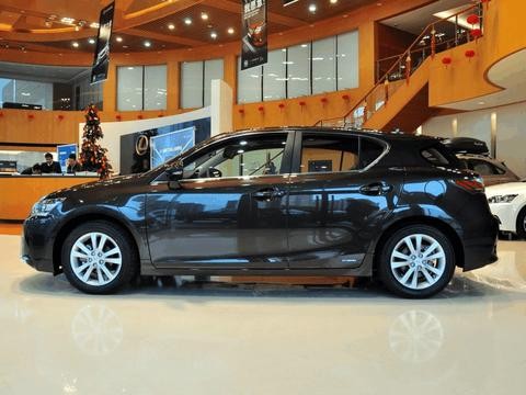 零差评的高端车, 省油神车,售价仅23万果断放弃凯美瑞