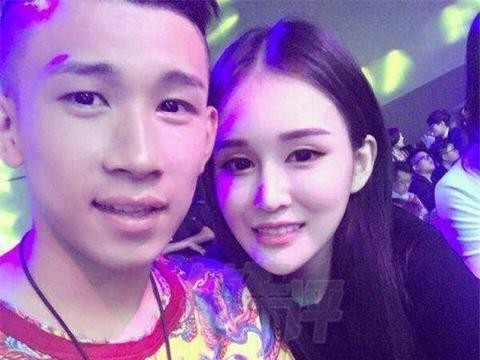 天佑曾问球姐借430万买豪车，现因违约金卖超跑赔赵本山500万！