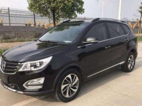 宝骏560车主提车一年后决定卖掉: 买宝骏还不如买拖拉机