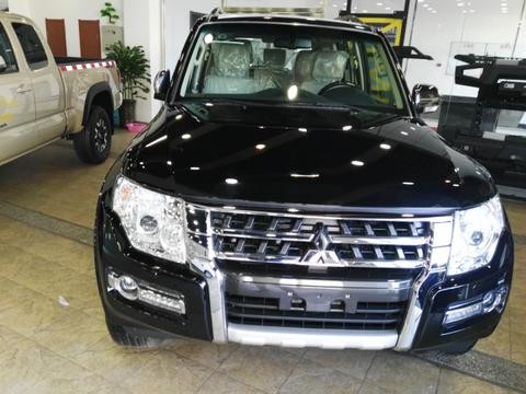 17款三菱帕杰罗V97 极品SUV直降5万促销