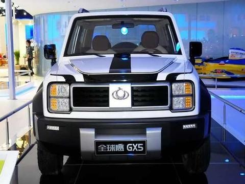 汽车：吉利造出小“牧马人”，一开门北汽212服了，年轻人最爱！