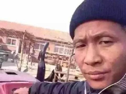 曾在农村开拖拉机的宋小宝，如今凭着自己的努力豪车换着开