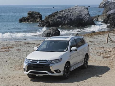 三菱终于放大招了，百公里油耗仅1.9L！