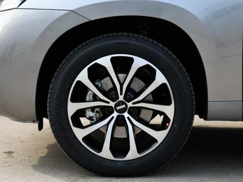 豪车11月拿下10277辆, 硬气的与宝马X5平起平坐, 售20万!