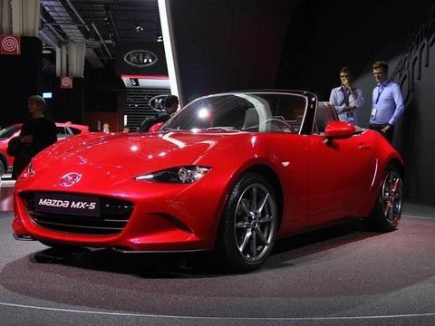 马自达MX5敞篷小跑正式开启预售 33.9万起全国限量五百台