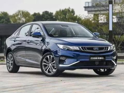 月薪4千也照样供得起，搭载全新发动机，7万多块比长安奇瑞强！