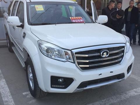 载货家用好帮手，实拍长城风骏6皮卡