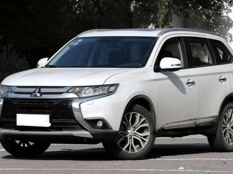 不足20万的售价, 全时四驱! 顶尖发动机, 果断放弃汉兰达!