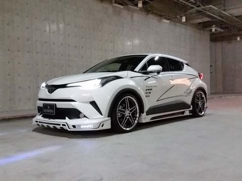 Toyota C-HR热潮依旧 Rowen外观战斗力十足
