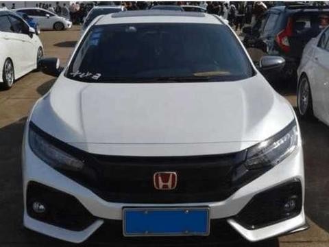 花了几千块改装乞丐版思域, 朋友改完之后, 我还真有点看不下去了