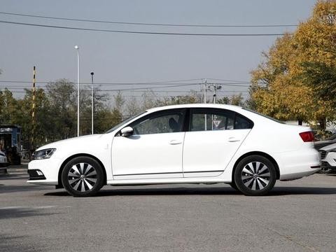 2018款的大众速腾上市了，13.81-21.88万元的区间价格你能接受吗