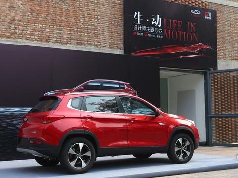 仅9万！它是全球公认最安全的SUV！配置丰富油耗低！