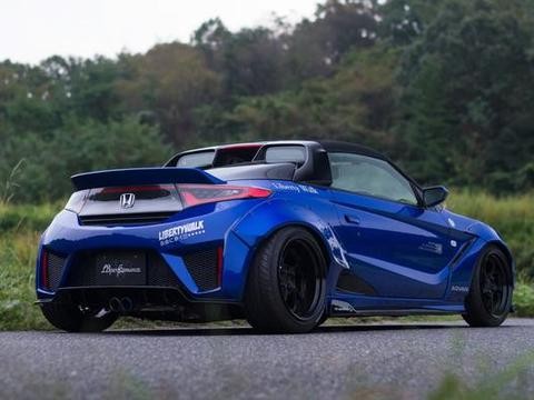 花十万块买回一台本田s660，车主把它改成了300万的NSX