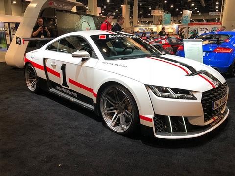 奥迪TT遭爆改，屁股比兰博基尼帅10倍，3.6秒让保时捷吃灰！