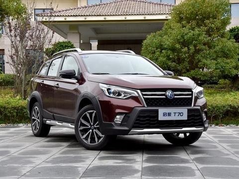 10万预算能买到极具性价比的家用SUV 外观大气配置全面
