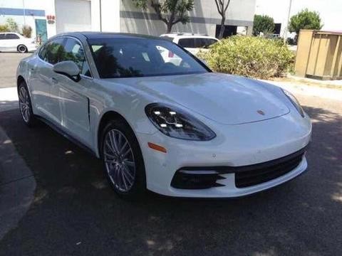 18款帕拉梅拉2.9T行政4S跑车运动性完美融合。