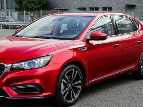 售价9.6万起，车宽1米84，百公里加速6秒！颜值高，却没人买