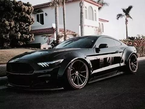 科迈罗改装黑武士肌肉车：比野马还帅，目前最霸气的案例！