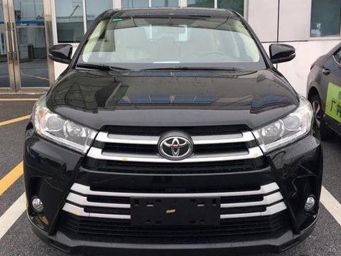 新款汉兰达铺货了，前脸大改全系标配LED尾灯，老车主不同意了！