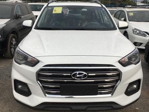 放弃哈弗H6，15.9万落地提全新现代IX35中配，价格跟哈弗差不多