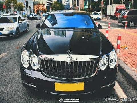 在它面前奔驰S只是小弟，只能挂黄牌的民用轿车，A1驾照才能上路