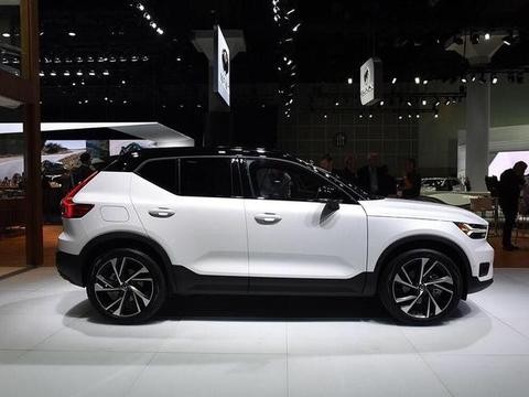 明年想换豪华SUV的都在关注这四款，最便宜的才20万起步