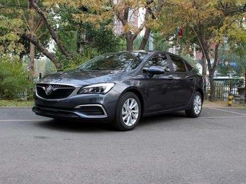 15万的预算，别乱选车了，这两款颜值又高开出20万的档次