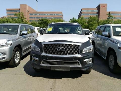 17款英菲尼迪QX80 大型越野 堪称陆地游艇