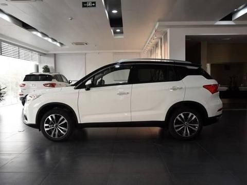 哈弗H6老对手又来了，上市3天就卖8000辆，H6销冠地位恐将不保？