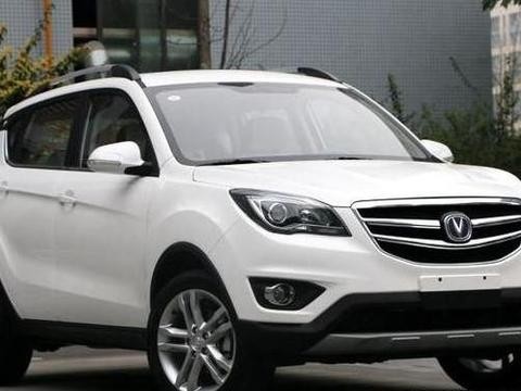 宝骏510看到这车都慌了售价7万油耗6.6L，这配置甩合资车10条街