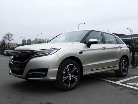 外观和冠道相近，少了两个口，销量就差一倍，UR-V还能不能翻身