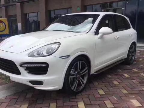 20多万居然能买辆12年的保时捷卡宴TURBO，小编表示不相信！