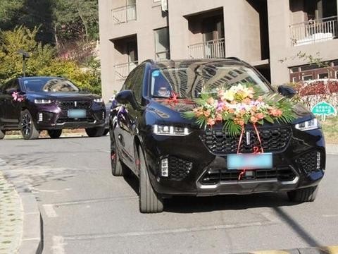 全国首只WEY vv7s婚车队，途中乱入别克轿车，气场差太多了