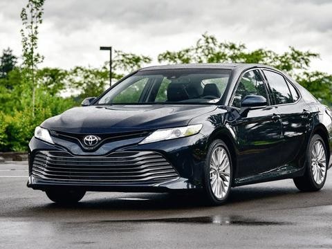 新款凯美瑞售价公布, 2.5L+8AT, 标配10气囊, 19万起完胜帕萨特