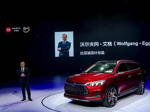 比亚迪搞定了奥迪设计师，中控堪比战斗机，宝骏拿什么和他比？