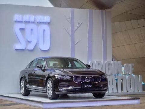 沃尔沃S90今天被召回了！要拆内饰！新车啊！