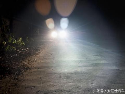 装了LED灯发现很散光怎么办？