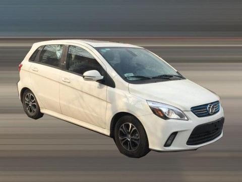 续航300公里，家用买车就选择它，绝对没毛病