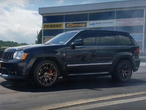 吉普大切诺基改装Hellcat引擎