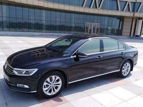 经典中级车，家用和商务两不误，2017款帕萨特最佳购买推荐！